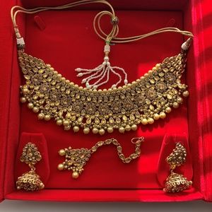 Indian/Pakistani Bridal Jewelry Wedding Set